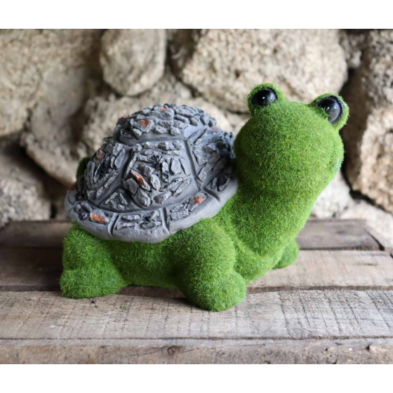 Figurine de tortue en résine et gazon