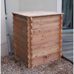 Reserve d'eau de pluie en bois pour arrosage