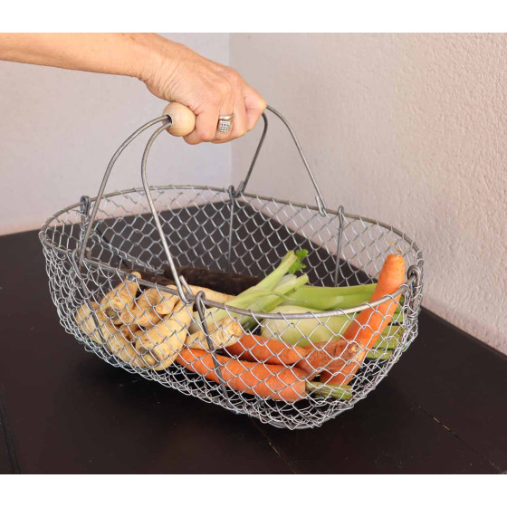 Panier pour jardin et recolte de legumes