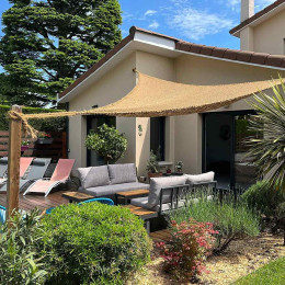 voile ombrage coco pour faire ombre au jardin