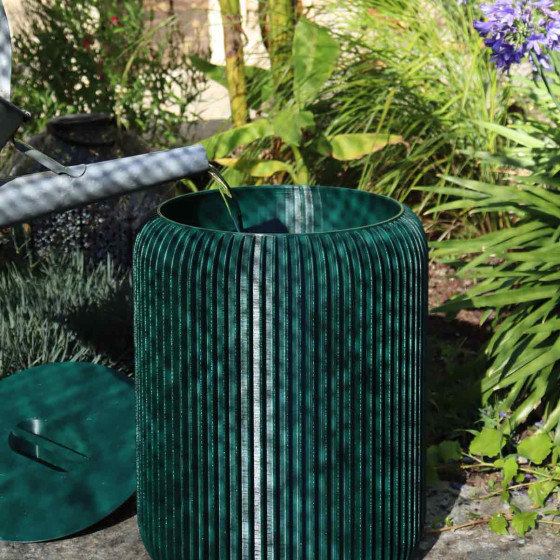 Réserve d'eau de pluie potager