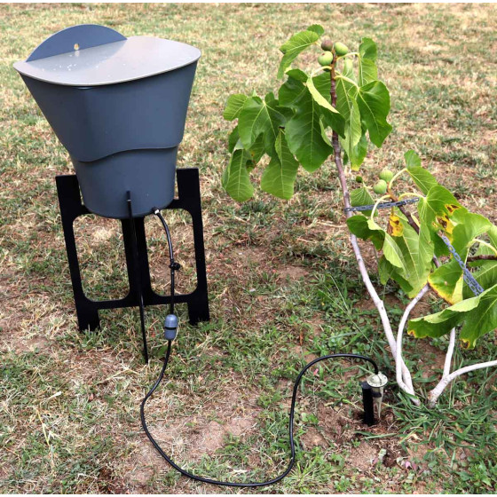 Kit d'arrosage goutte à goutte reserve d'eau 12 L avec trepied