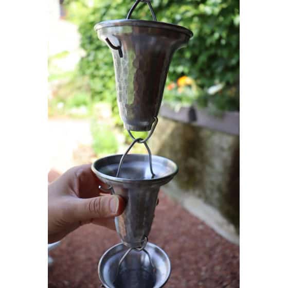 Chaine de pluie originale pour remplacer les gouttieres