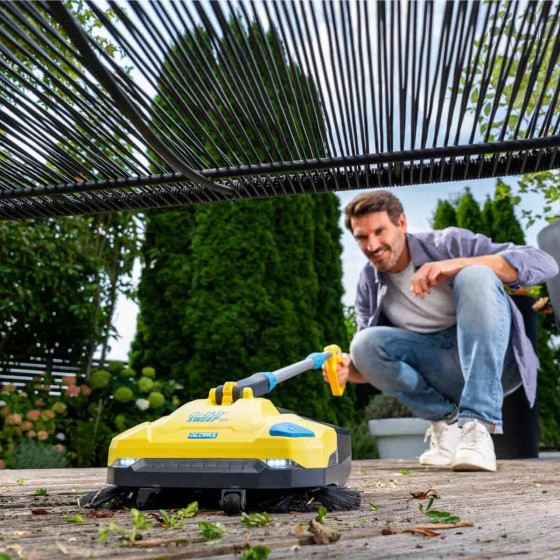 balai brosse electrique pour nettoyer terrasse exterieure