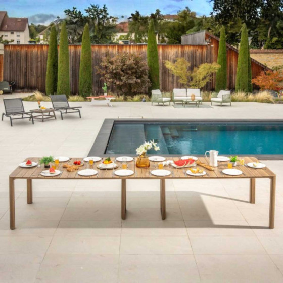 grande table de jardin 14 personnes aluminium aspect bois ROKO