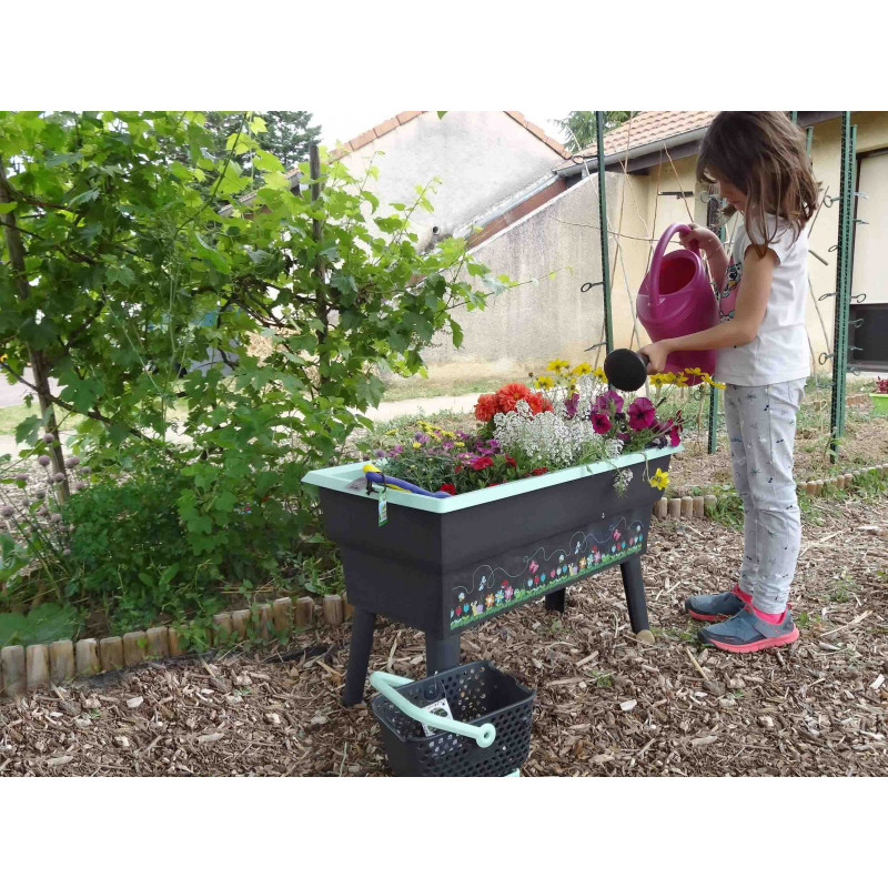 Découvrez la jardinière sur pied pour enfant de Jardin et Saisons