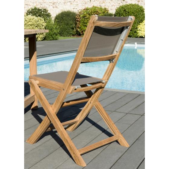 Table en teck extensible rectangulaire et 6 chaises en textilène taupe