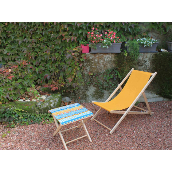 Chilienne de jardin et repose pied
