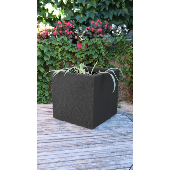 pot de fleur carre gris anthracite