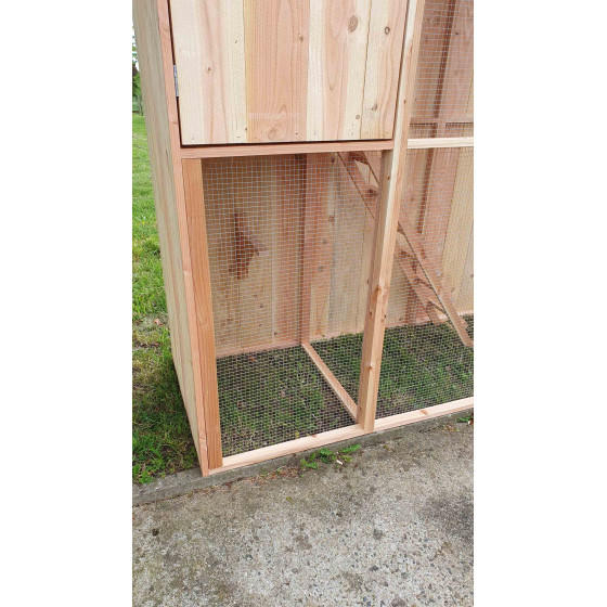 enclos poulailler en bois